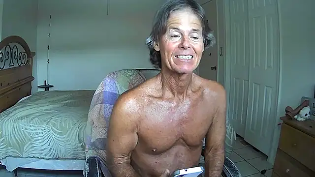 nakeedcowboi65 online show from June 7, 10:24 pm