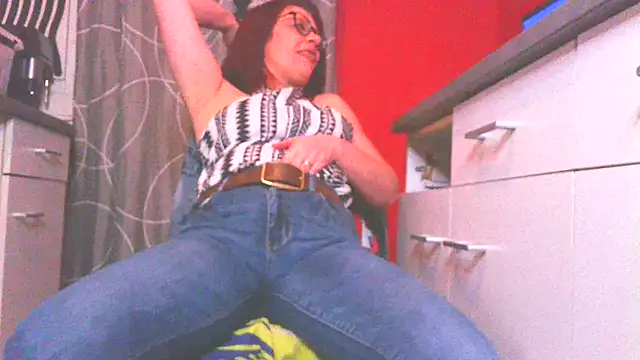 jennylovence online show from February 14, 12:14 pm