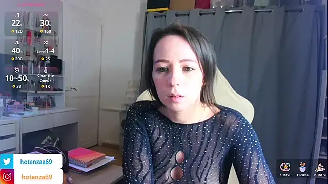 Snapshot of Hotenza69 chatting on June 11, 7:01 pm Hotenza69 online show from June 11, 7:01 pm