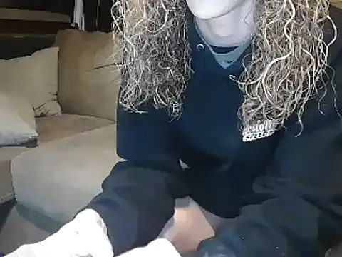 AshleyRain online show from December 2, 8:37 pm