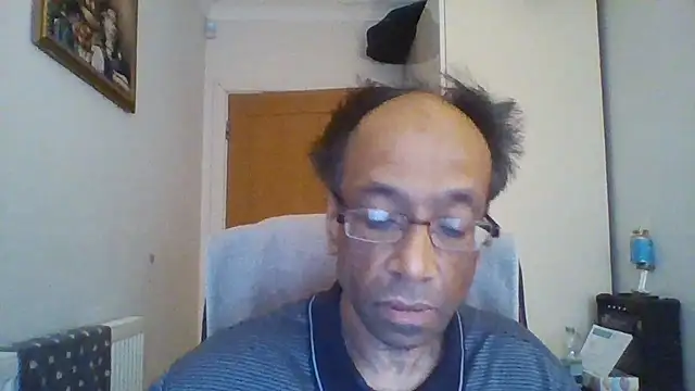 Snapshot of rauncher1 chatting on November 12, 9:53 am rauncher1 online show from November 12, 9:53 am