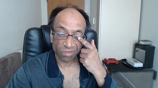 rauncher1 online show from March 18, 12:08 pm