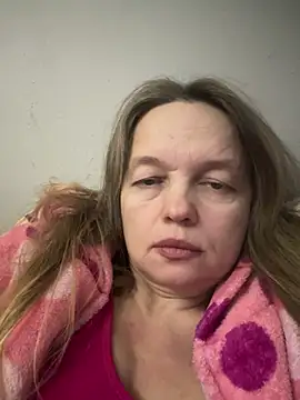 Susanel online show from January 12, 6:02 pm