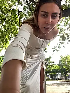 Brittanyrosexx online show from December 16, 7:54 pm