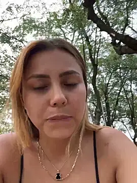 Brittanyrosexx online show from March 15, 8:21 pm