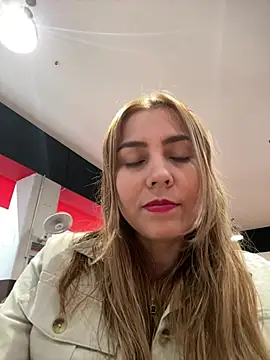 Brittanyrosexx online show from February 10, 9:08 pm