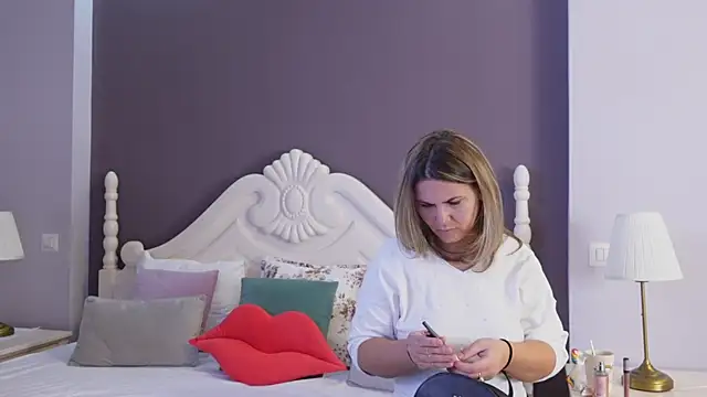 FeliciaKrige online show from February 24, 9:09 pm