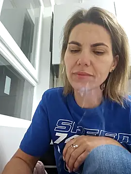 FeliciaKrige online show from April 22, 11:17 pm