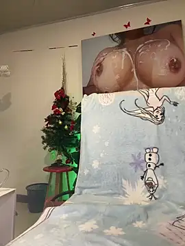 SQUIRTINGQUEEN11 online show from November 24, 2:44 am