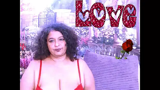 Snapshot of indianstar75 chatting on February 14, 9:56 am indianstar75 online show from February 14, 9:56 am