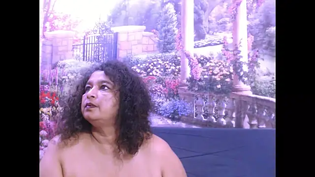 Snapshot of indianstar75 chatting on February 19, 11:46 pm indianstar75 online show from February 19, 11:46 pm