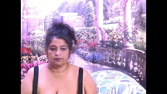 Snapshot of indianstar75 chatting on March 12, 1:25 am indianstar75 online show from March 12, 1:25 am