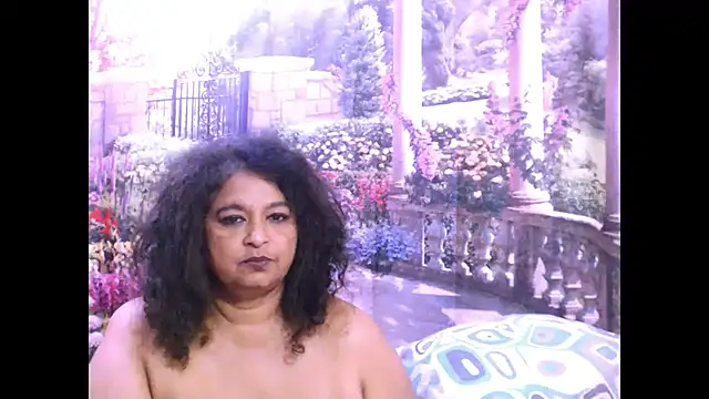 Snapshot of indianstar75 chatting on March 13, 11:19 am indianstar75 online show from March 13, 11:19 am