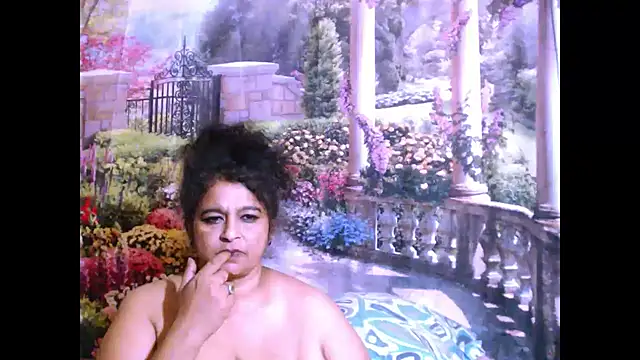 Snapshot of indianstar75 chatting on March 14, 10:16 pm indianstar75 online show from March 14, 10:16 pm