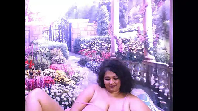 Snapshot of indianstar75 chatting on March 15, 8:26 am indianstar75 online show from March 15, 8:26 am