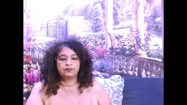 Snapshot of indianstar75 chatting on March 18, 11:42 pm indianstar75 online show from March 18, 11:42 pm