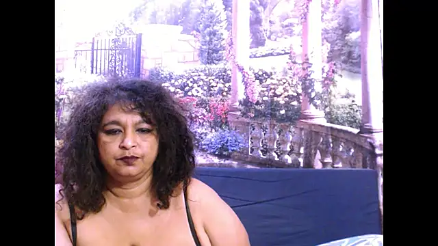 Snapshot of indianstar75 chatting on March 20, 12:43 pm indianstar75 online show from March 20, 12:43 pm