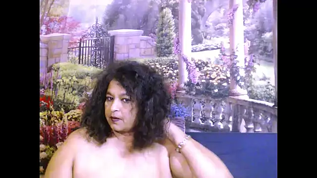 Snapshot of indianstar75 chatting on March 21, 3:35 pm indianstar75 online show from March 21, 3:35 pm