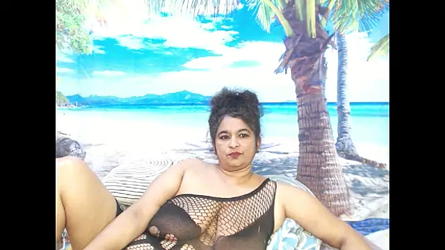 Snapshot of indianstar75 chatting on September 24, 8:34 pm indianstar75 online show from September 24, 8:34 pm