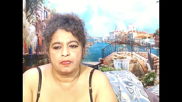 Snapshot of indianstar75 chatting on October 12, 6:07 pm indianstar75 online show from October 12, 6:07 pm