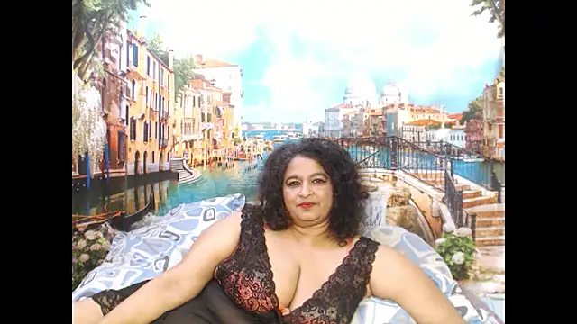 Snapshot of indianstar75 chatting on October 20, 5:30 am indianstar75 online show from October 20, 5:30 am