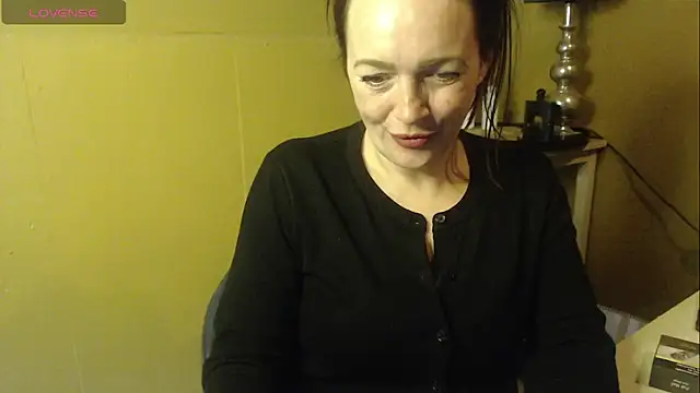 cloe85nl online show from March 17, 12:52 pm