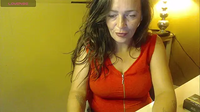 cloe85nl online show from June 8, 7:42 am