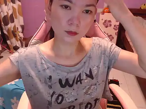 Snapshot of Sweety_Aria chatting on December 4, 7:17 am Sweety Aria online show from December 4, 7:17 am