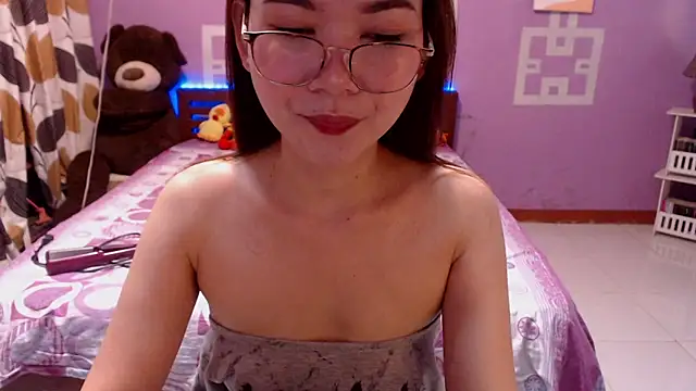 Snapshot of Sweety_Aria chatting on October 20, 5:08 am Sweety Aria online show from October 20, 5:08 am