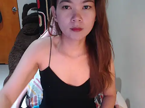 Snapshot of Sweety_Aria chatting on June 4, 8:09 am Sweety Aria online show from June 4, 8:09 am