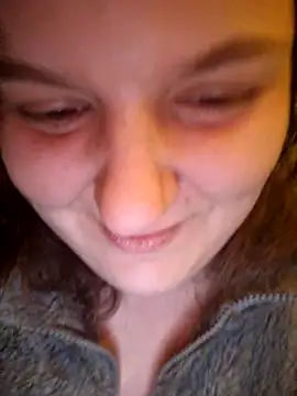 Cutegirlforyou online show from March 15, 8:04 am