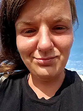 Cutegirlforyou online show from September 13, 7:19 am