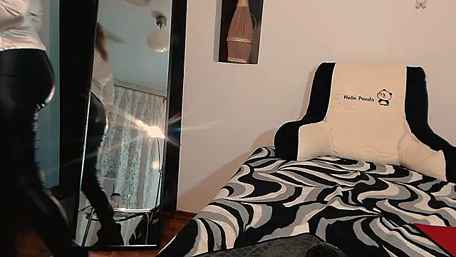 elacoquette online show from October 3, 12:51 am