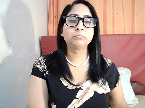 Indiankushy online show from February 26, 5:17 pm
