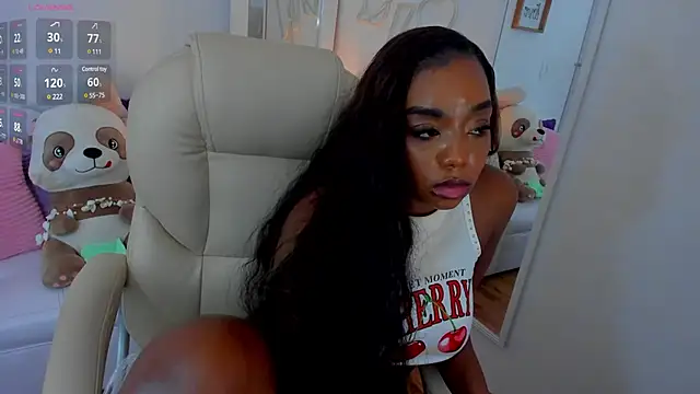 zobe love online show from February 27, 11:15 pm