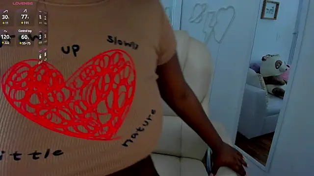 zobe love online show from March 12, 11:01 pm