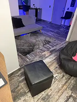 Victoria14  online show from November 28, 1:52 am