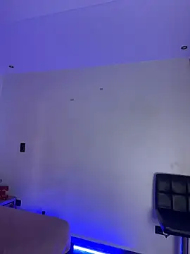 Victoria14  online show from March 6, 3:47 am