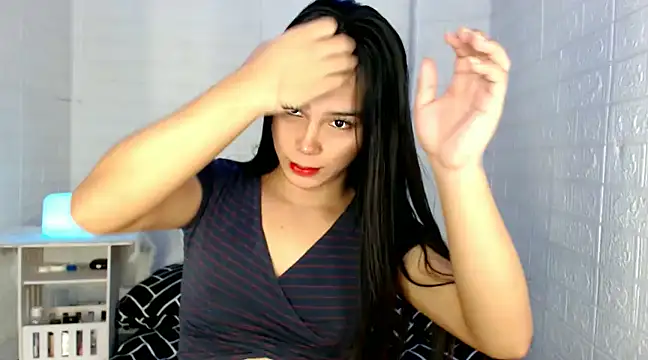 Snapshot of urnaughtydolly69 chatting on January 27, 11:54 am urnaughtydolly69 online show from January 27, 11:54 am