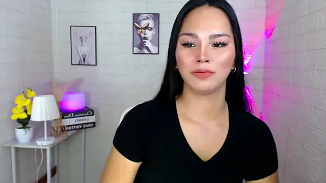 Snapshot of urnaughtydolly69 chatting on September 14, 9:30 am urnaughtydolly69 online show from September 14, 9:30 am