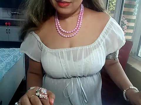 yourradhika online show from March 17, 6:07 am