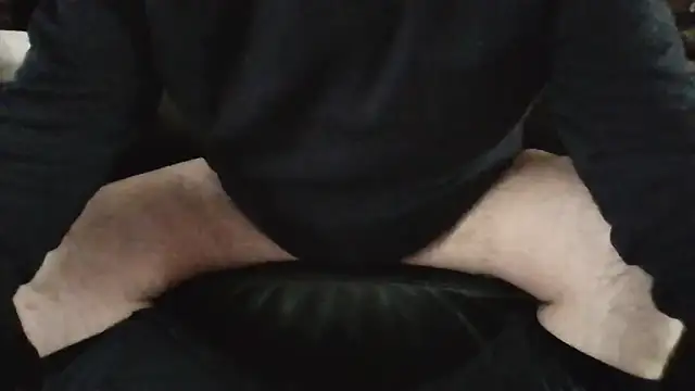 polloiw online show from March 30, 11:22 am