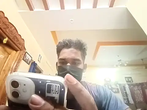 Snapshot of luckyloki chatting on February 19, 1:50 pm luckyloki online show from February 19, 1:50 pm