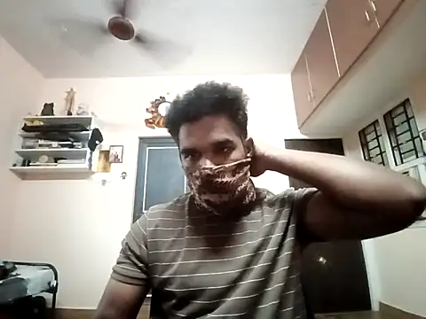 Snapshot of luckyloki chatting on March 11, 6:53 am luckyloki online show from March 11, 6:53 am