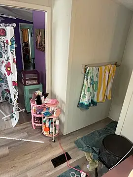 lolabunny9 online show from January 11, 4:01 pm