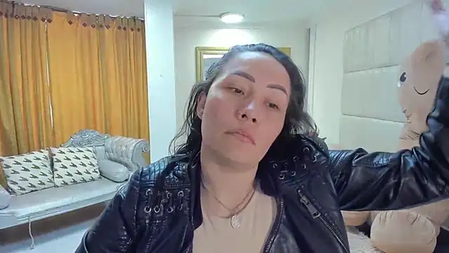 gaby trent online show from December 5, 3:09 pm