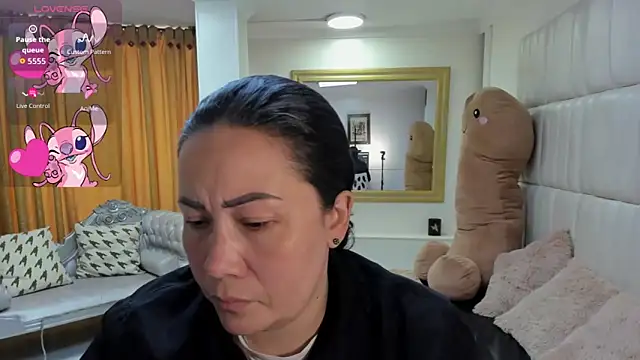 gaby trent online show from March 9, 3:49 pm