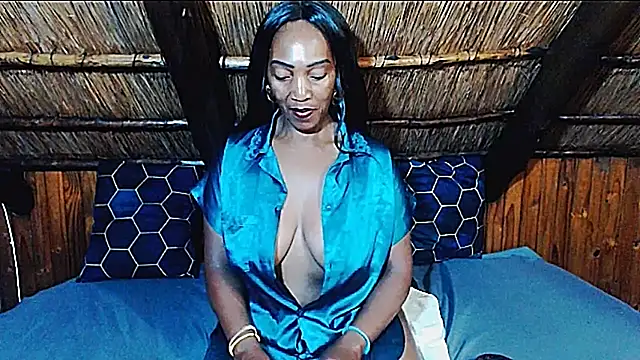 NikkyJigglesX online show from March 18, 6:49 am