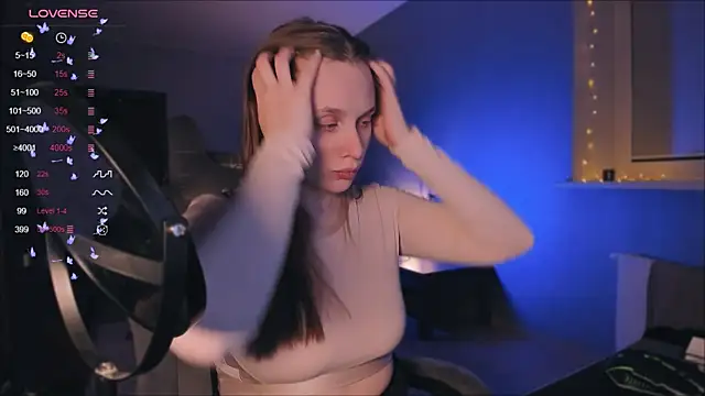 Rachel Ro online show from December 4, 8:18 pm