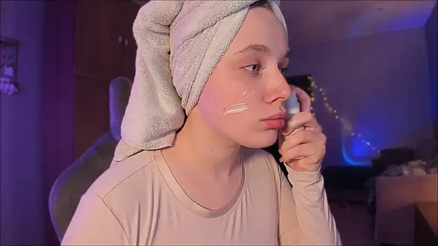 Rachel Ro online show from January 23, 6:06 am